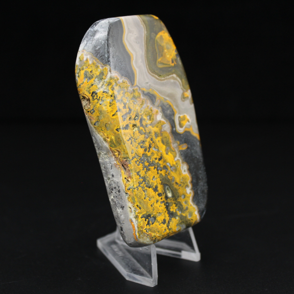 Polierter Echtheitsstein aus Hummeljaspis