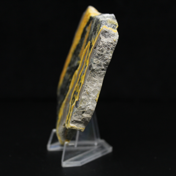 Poliertes Exemplar aus Hummeljaspis – 105 g