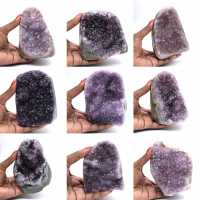 Brillante Amethyst-Druse – Natursteinkollektion Brillante Amethyst-Druse – Natursteinkollektion