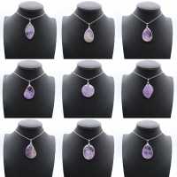 Amethyst-Anhänger – Schmuck aus reinem Mineral