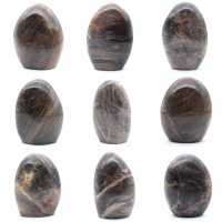 Natürlicher schwarzer Mondstein