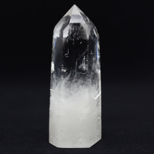Polierter quarzkristall