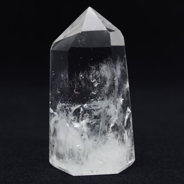 Geschliffener bergkristall