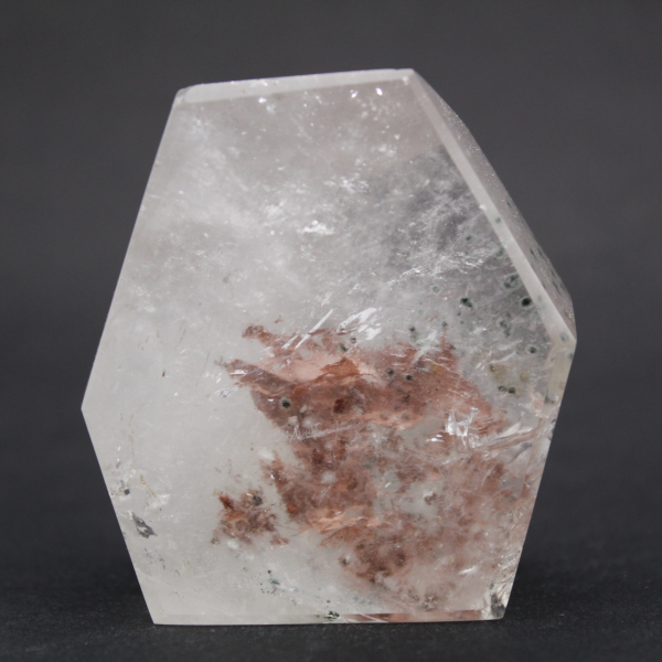Quarzkristallprisma mit einschluss