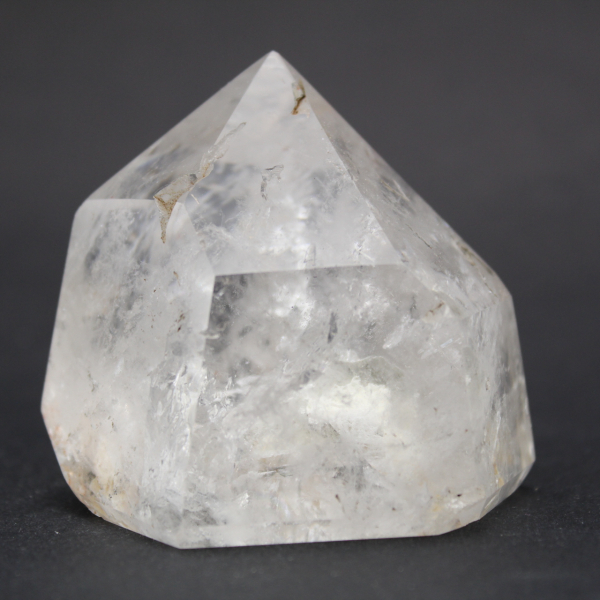 Bergkristallprisma mit einschluss
