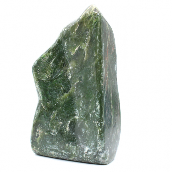 Nephrit-jade zum posieren