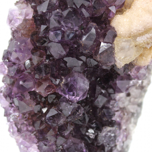 Calcit auf Amethyst