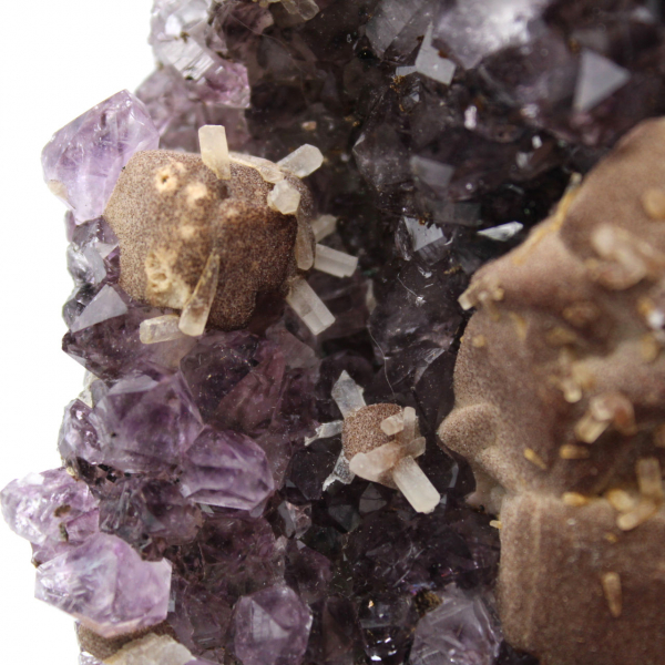 Brasilianischer Amethyst mit Calcit