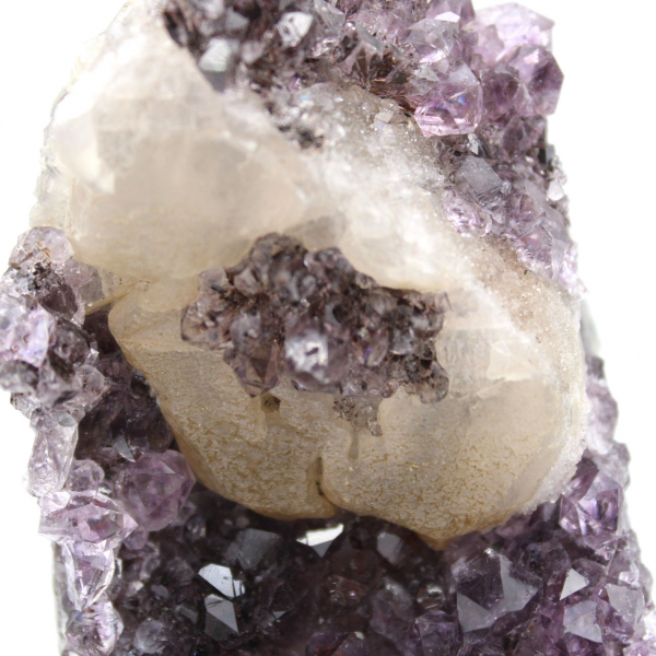 Brasilianischer Amethyst mit Calcit