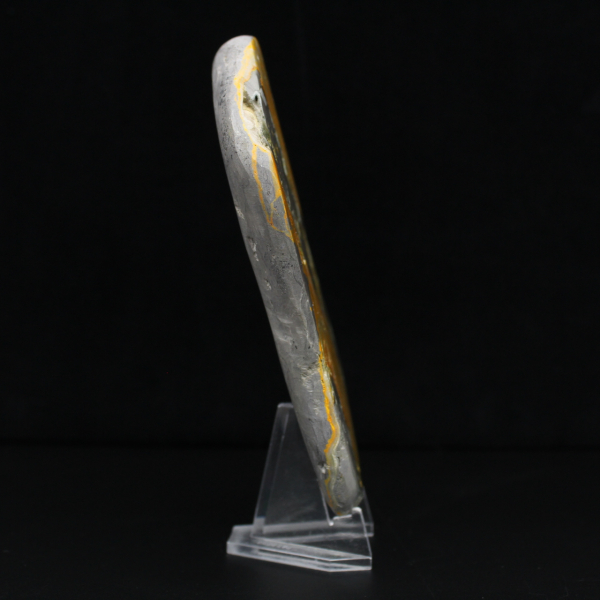 Jasper Hummel-Exemplar Vulkangestein