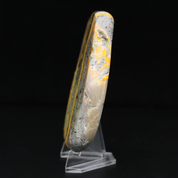 Naturpoliertes Ornament aus Hummeljaspis