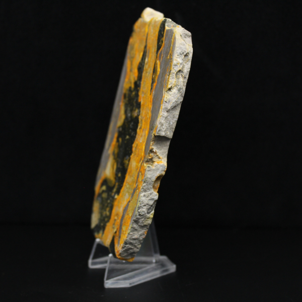 Bumblebee-Jaspis-Plakette – Vulkanischer Kontrast