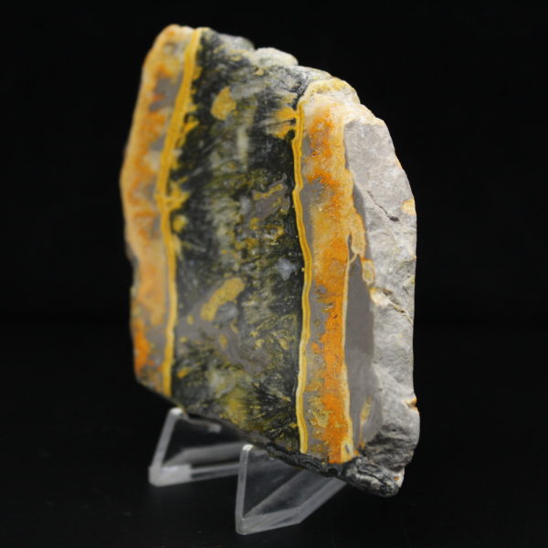 Hummeljaspis-Plakette – Mineralbalance