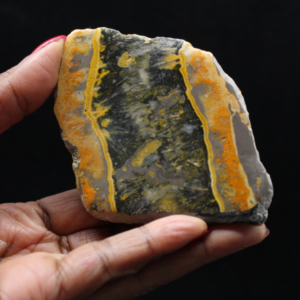 Hummeljaspis-Plakette – Mineralbalance