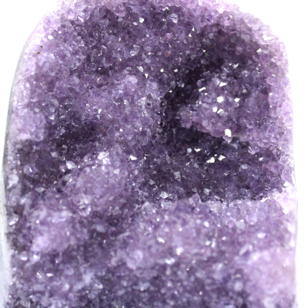 Amethyst-Geode, mittlere Größe, Brasilien – Kristallbrillanz