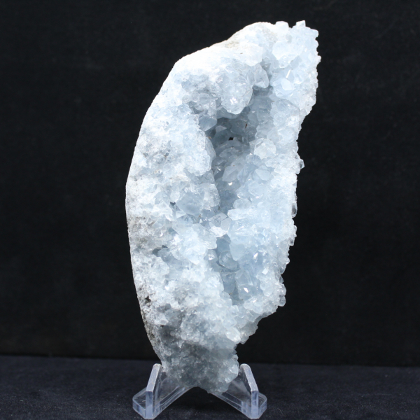 Celestit aus Madagaskar: Blaue Kristallgeode