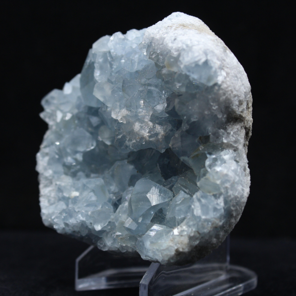 Ansammlung von Celestinkristallen – Herkunft Madagaskar