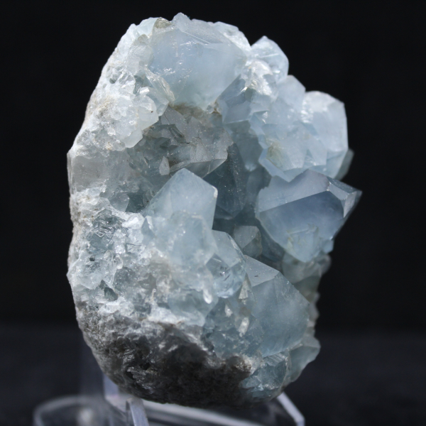 Célestin aus Madagaskar: Kristalle und natürliche Druse