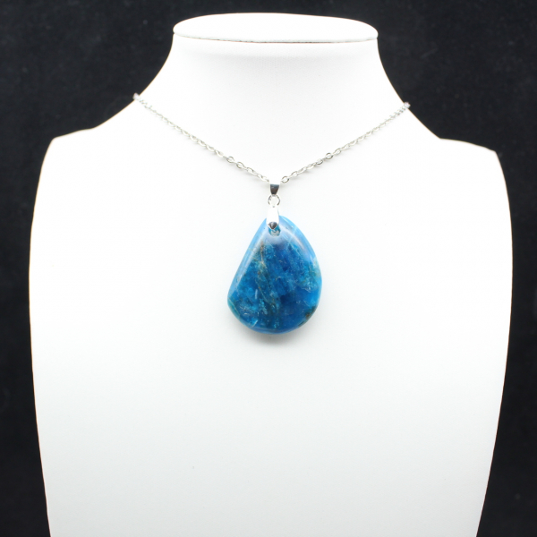 Großer Apatit-Anhänger aus Madagaskar – Sammlerstück aus der Mineralogie