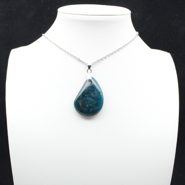 Apatit-Anhänger aus Madagaskar – Natürliche Kristallisation