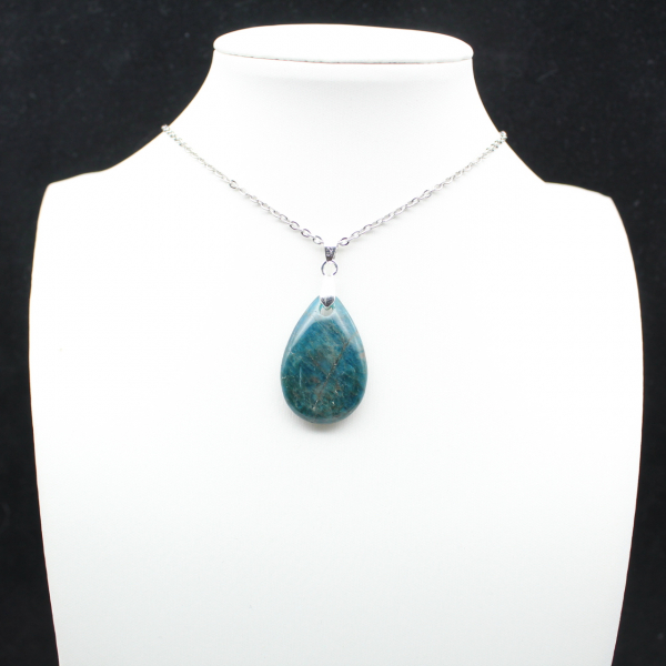 Anhänger aus blauem Apatit aus Madagaskar – kleines, kostbares Exemplar