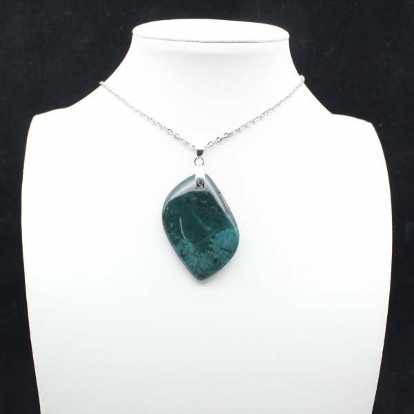 Anhänger aus grünem Jaspis aus Madagaskar – Naturmineral