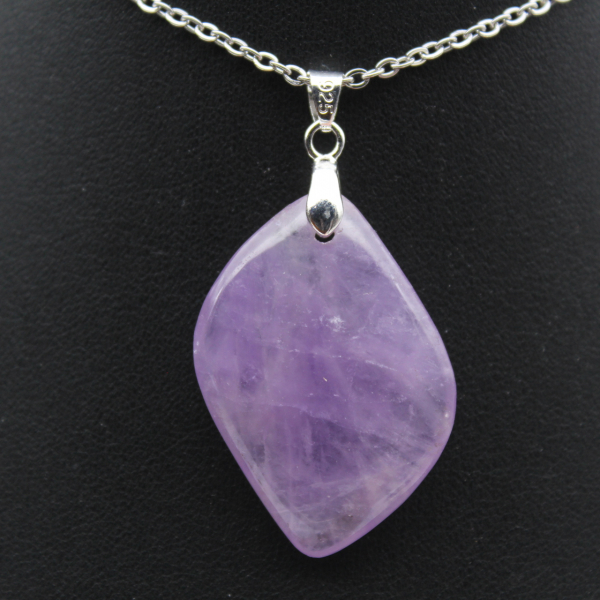 Außergewöhnlicher Amethyst-Anhänger – Lila Quarz