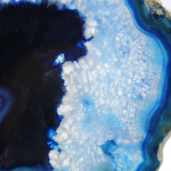 Polierte blaue Achatscheiben für Dekoration und Forschungszwecke