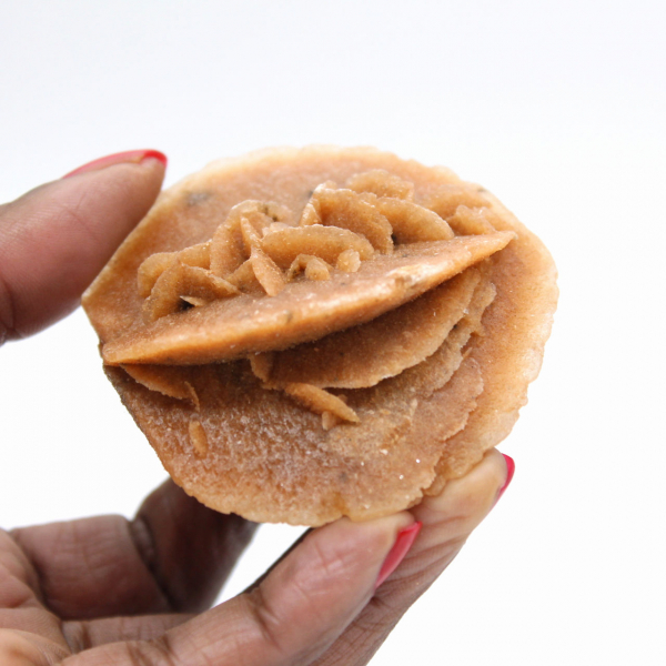 Marokkanische Wüstenrose: ein rohes Dekorationsobjekt