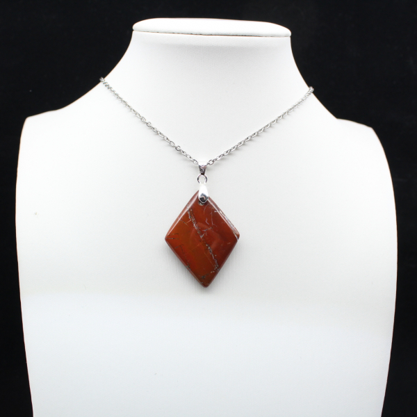 Roter Jaspisstein aus Madagaskar