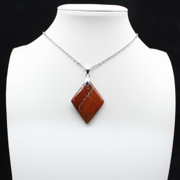 Roter Jaspisstein aus Madagaskar