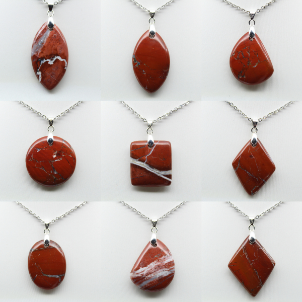 Authentischer roter Jaspis aus Madagaskar