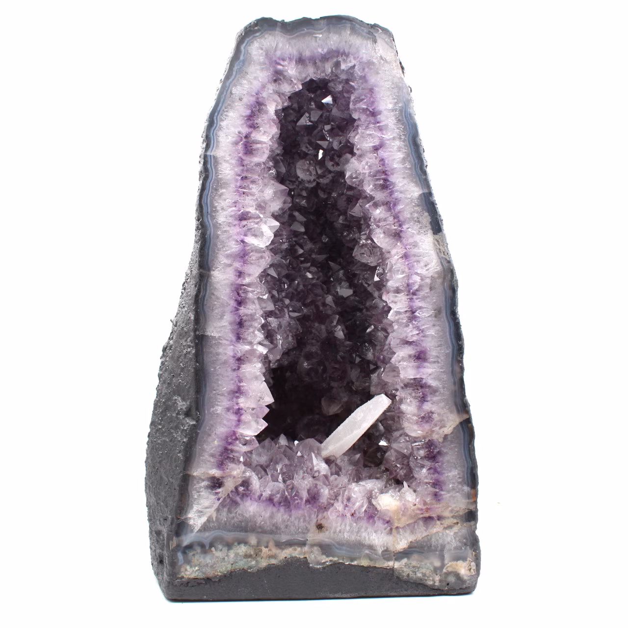 Amethystdruse mit Calcitkristall