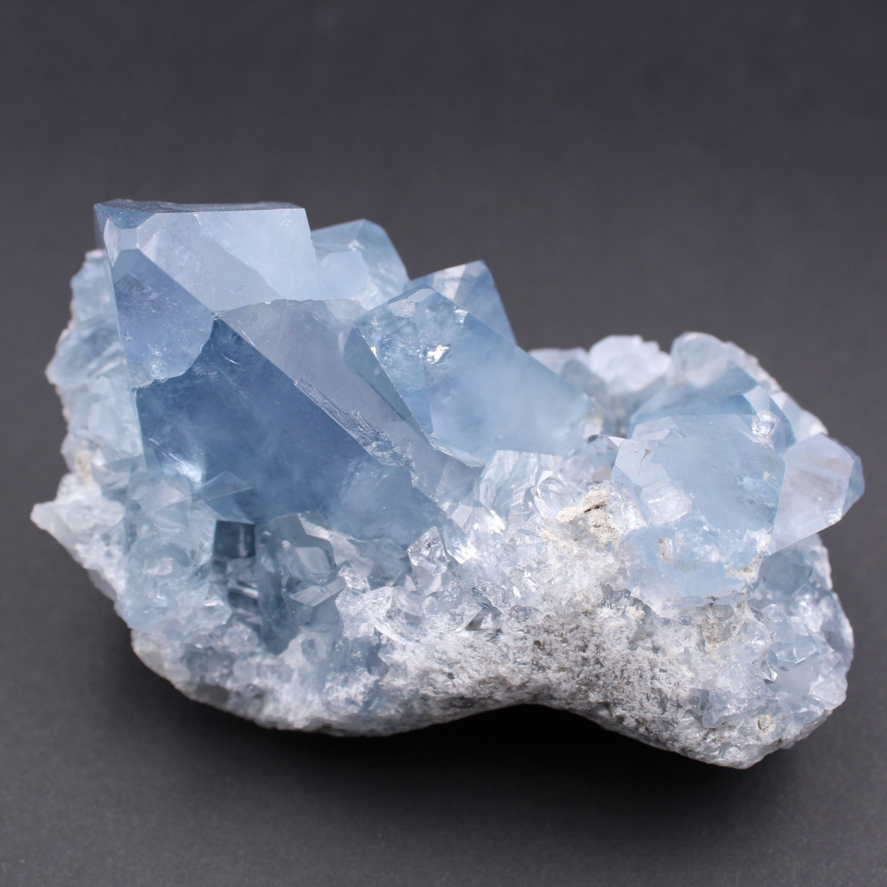 Blaue Celestitkristalle