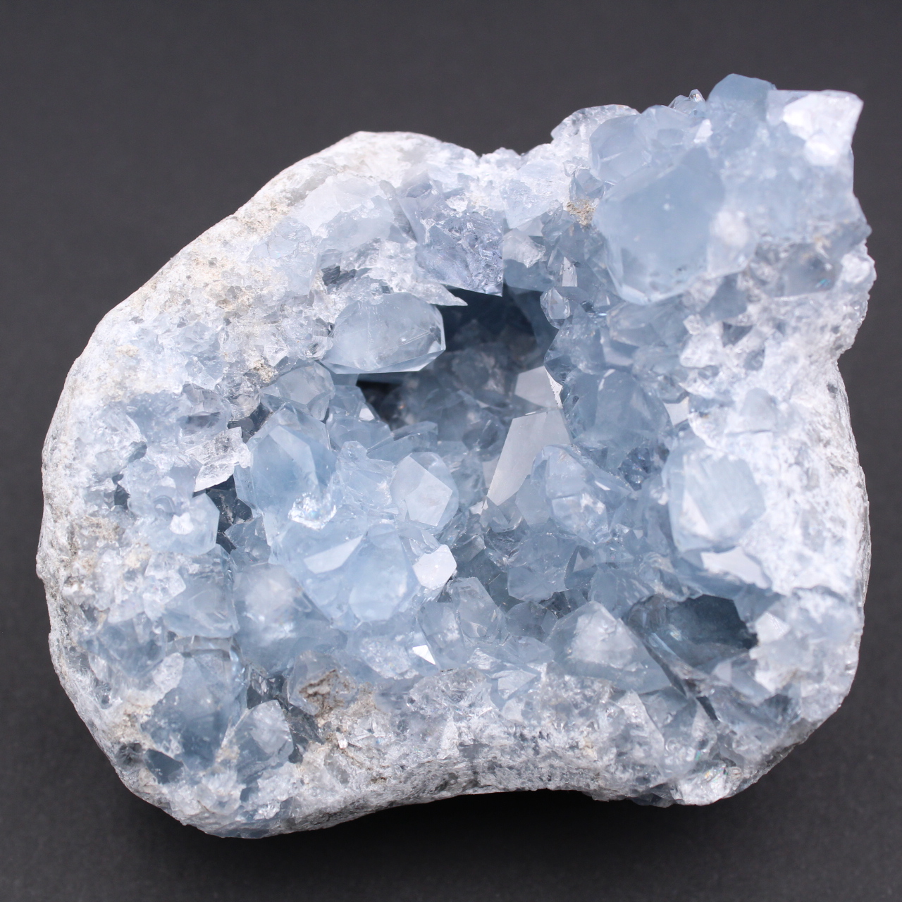 Blaue Celestitkristalle