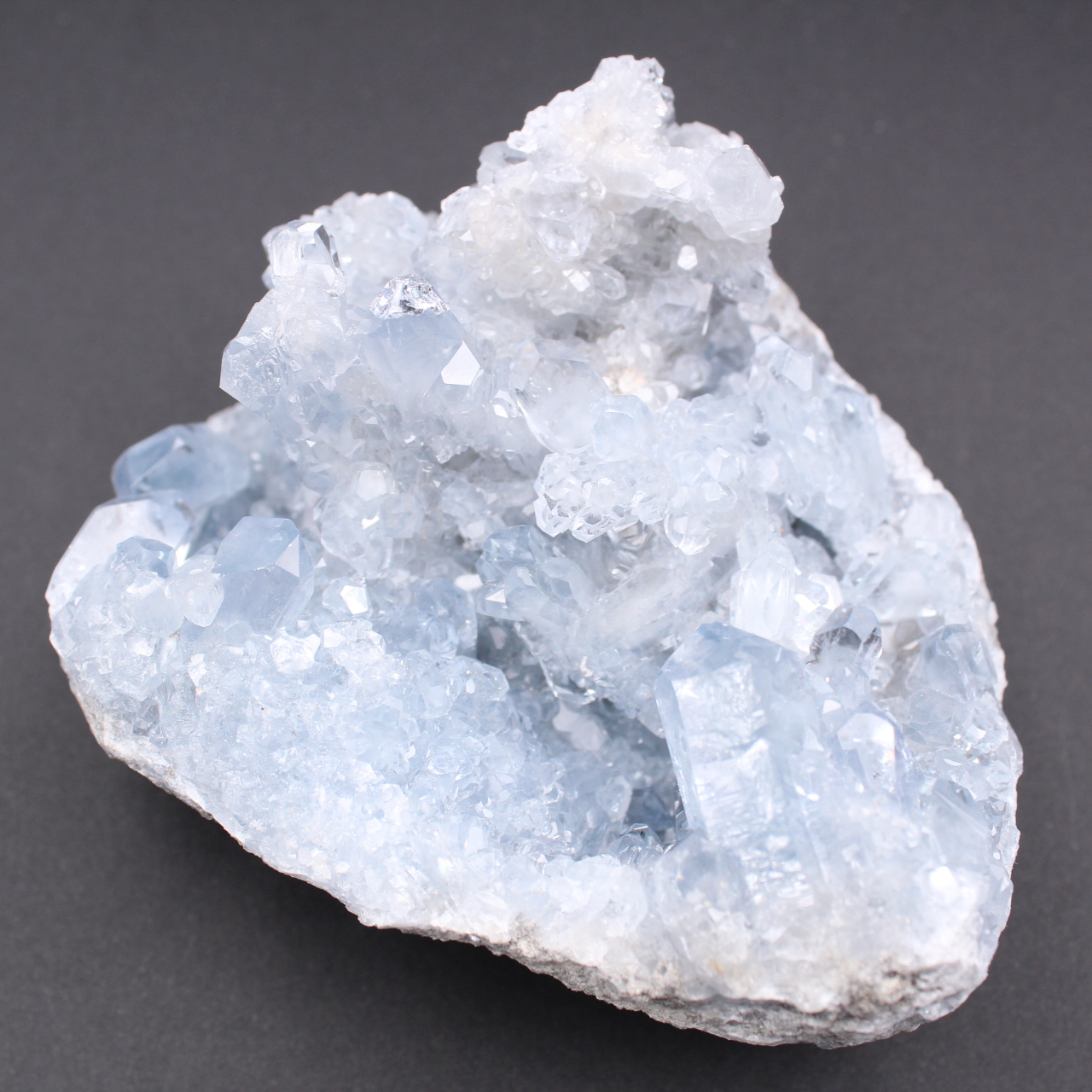 Blaue Celestitkristalle