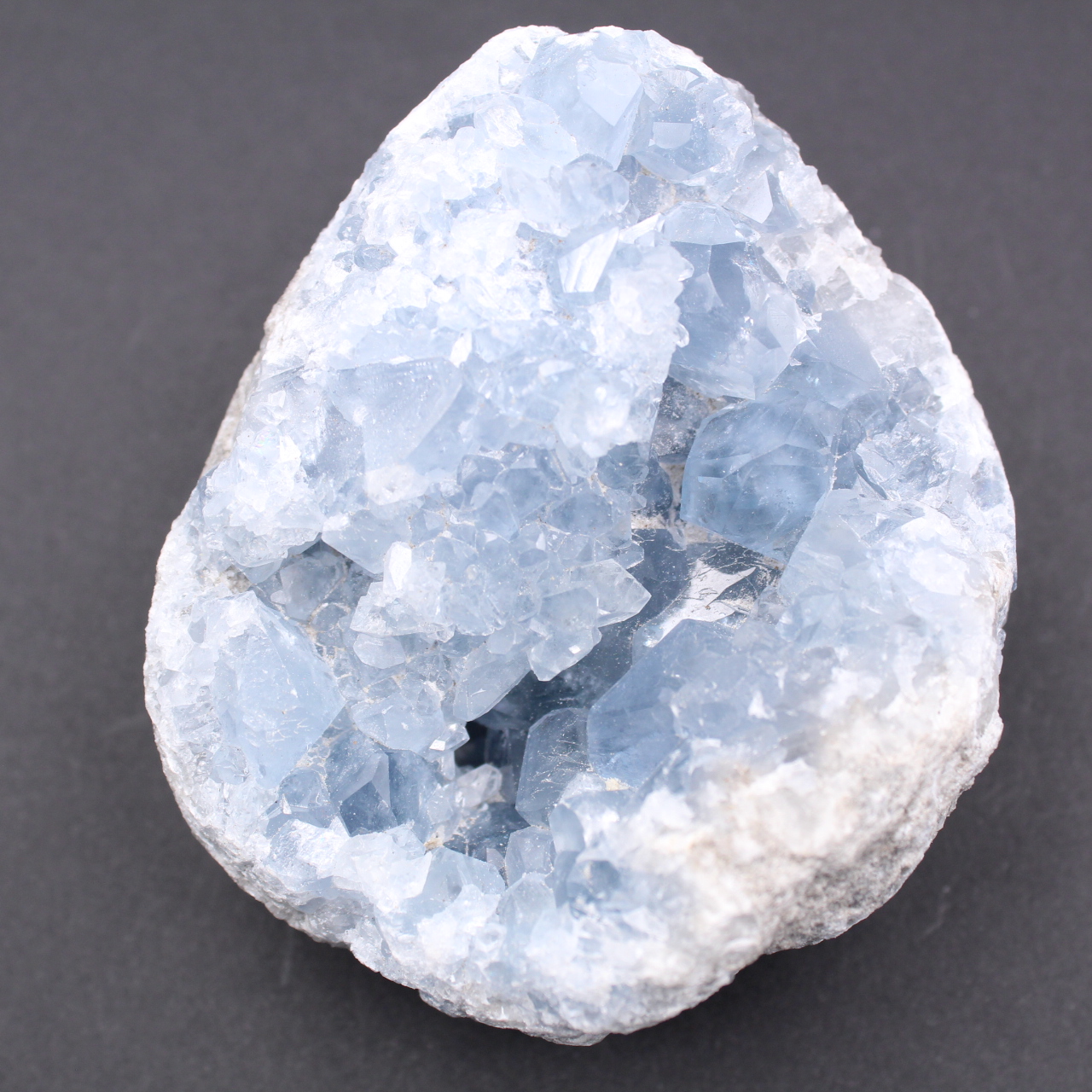 Blaue Celestitkristalle