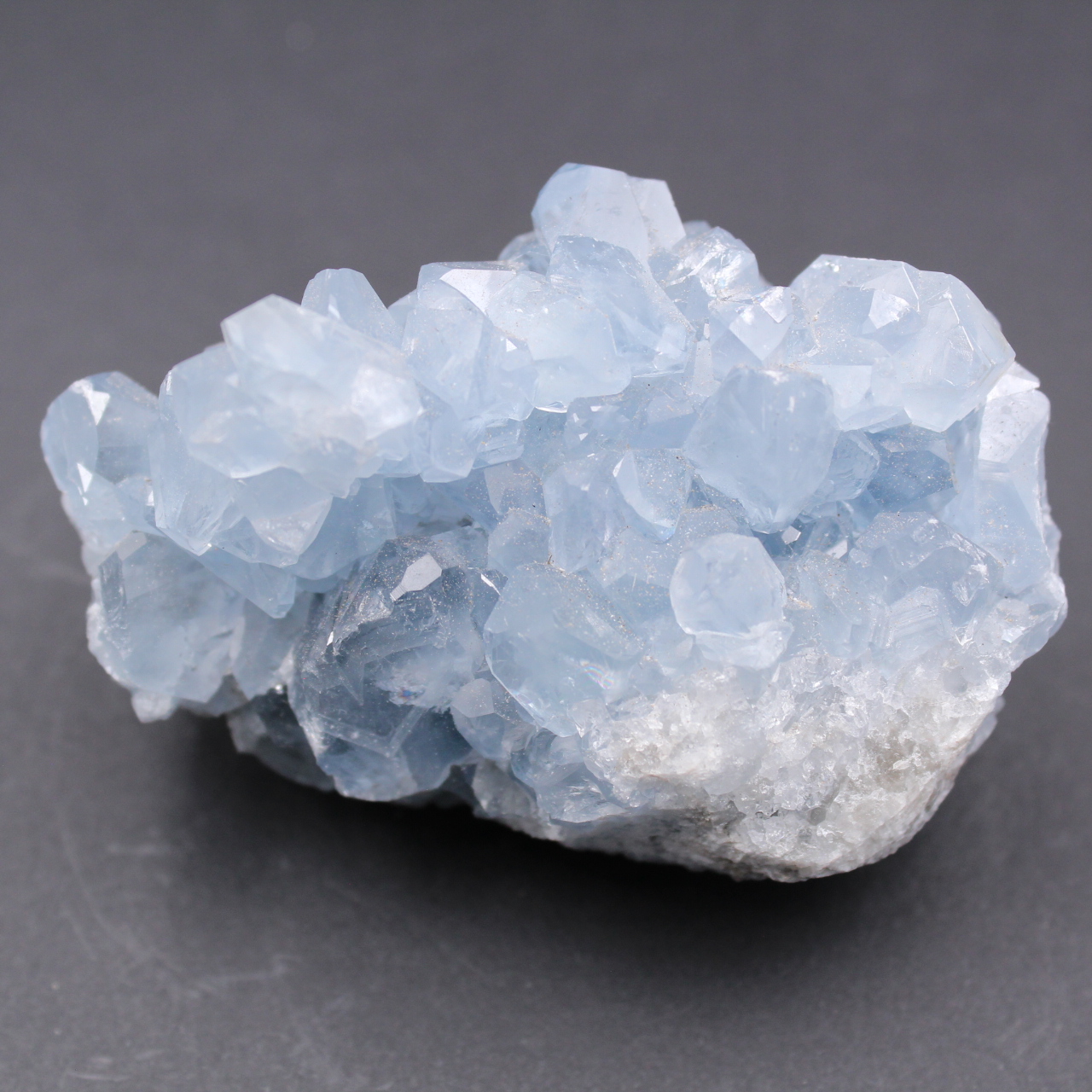 Blaue Celestitkristalle