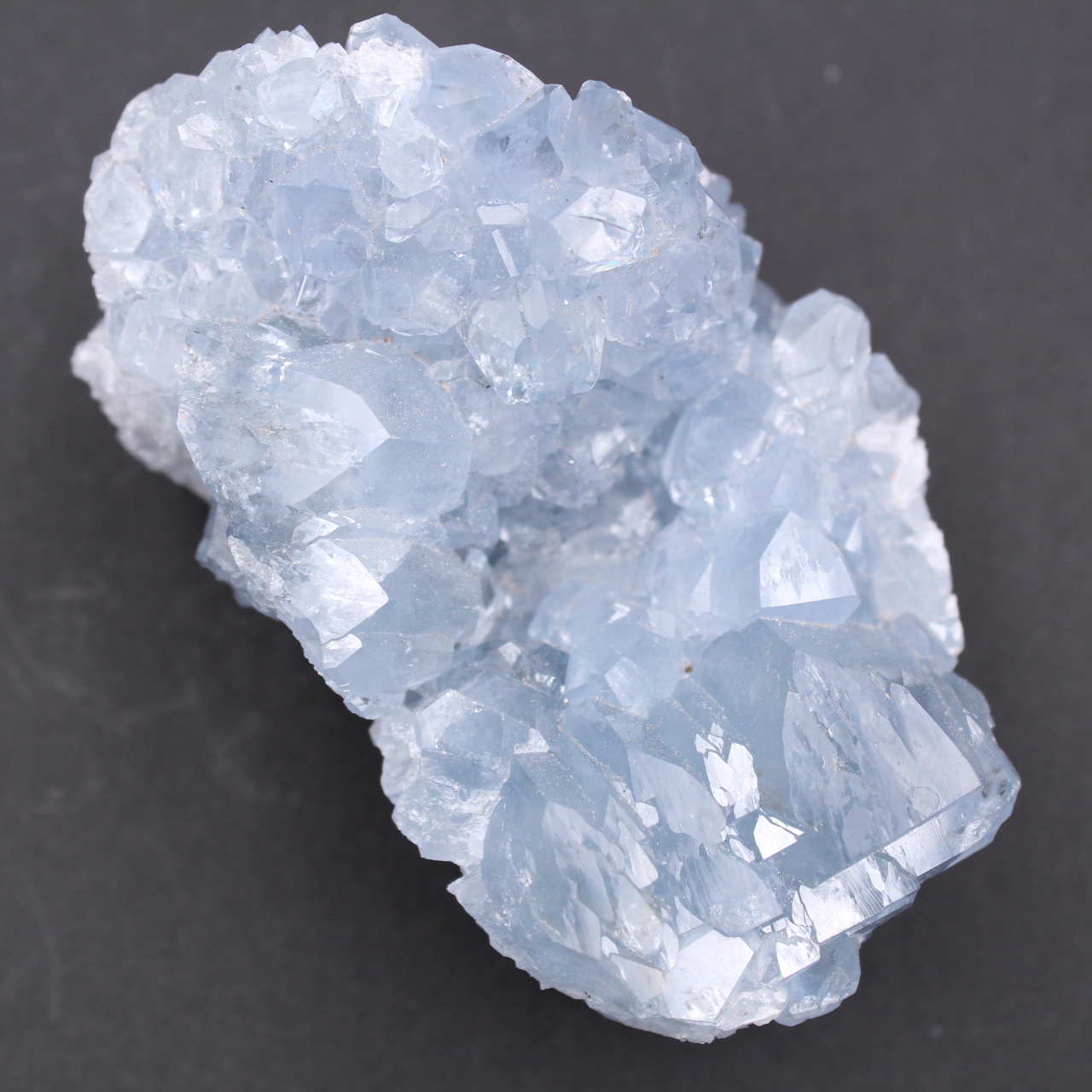 Blaue Celestitkristalle