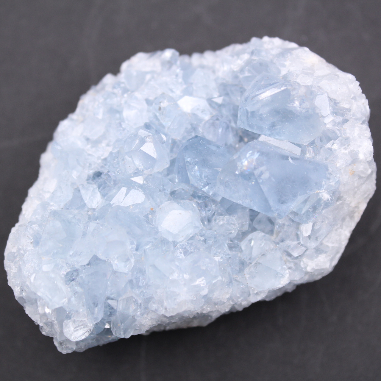 Blaue Celestitkristalle