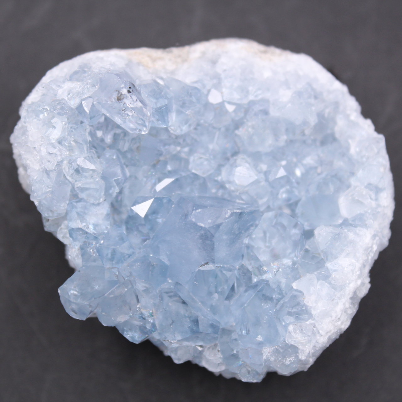 Blaue Celestitkristalle