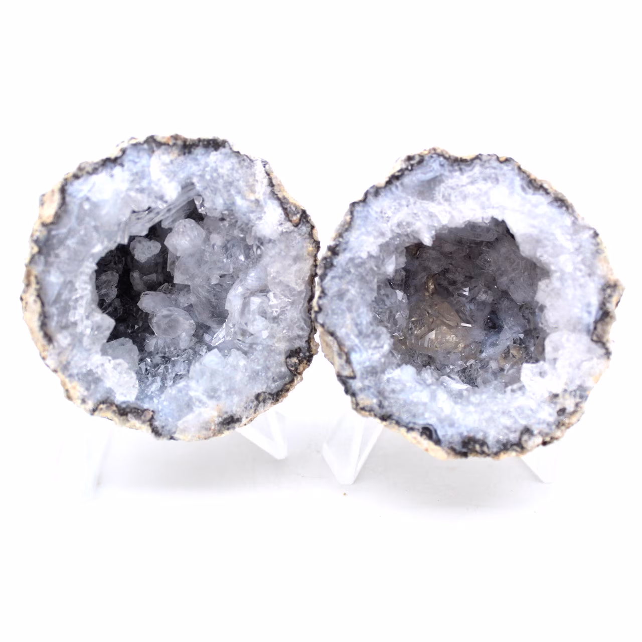 Ganze Kokos-Achat-Geode