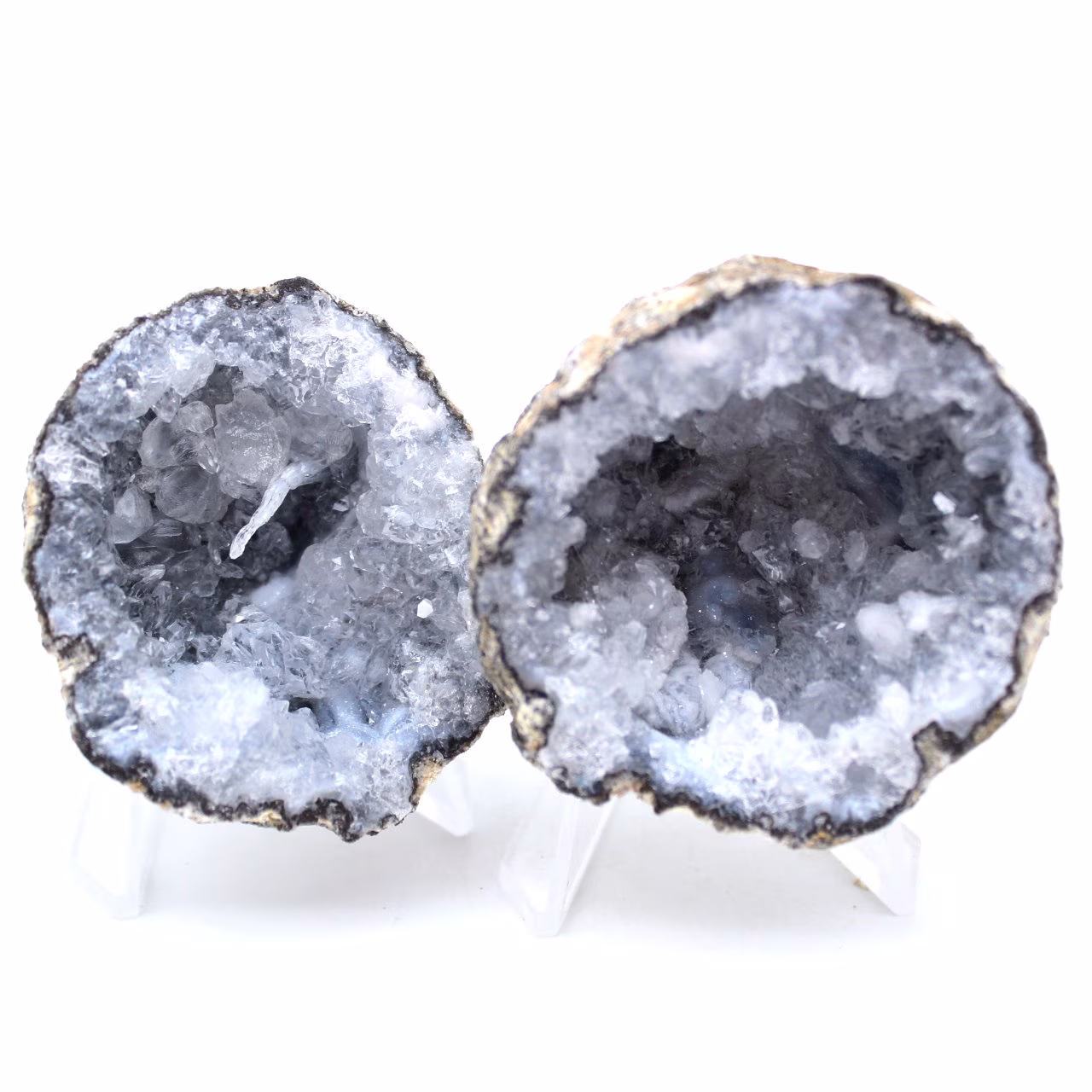 Ganze Kokos-Achat-Geode