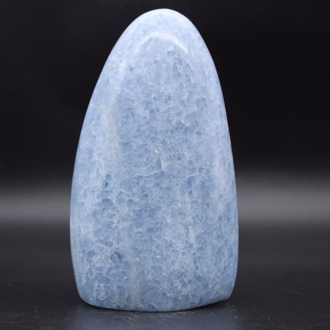 Blauer Calcit aus Madagaskar