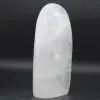 Freiform aus geschliffenem bergkristall - 1