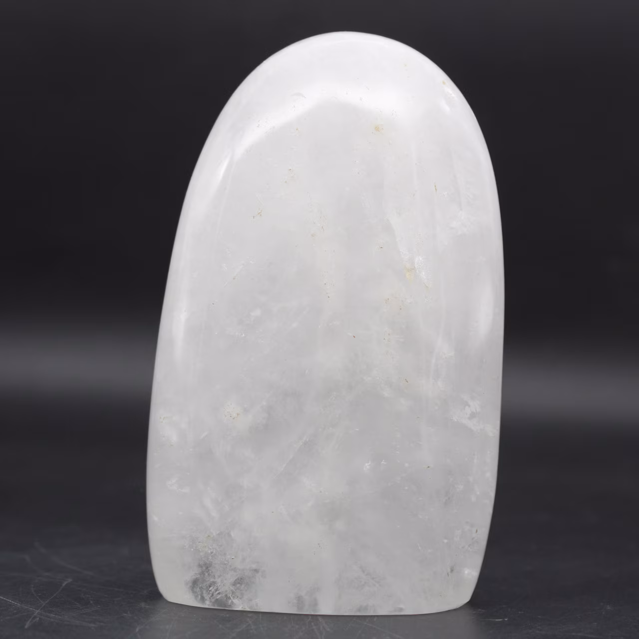 Polierter polierter bergkristallblock