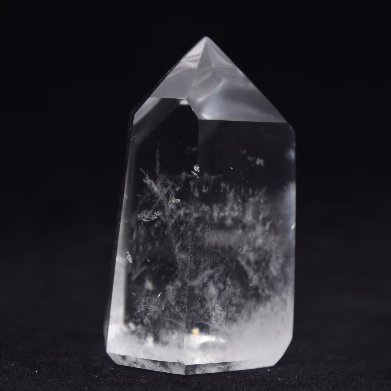Quarz-Prisma-Bergkristall