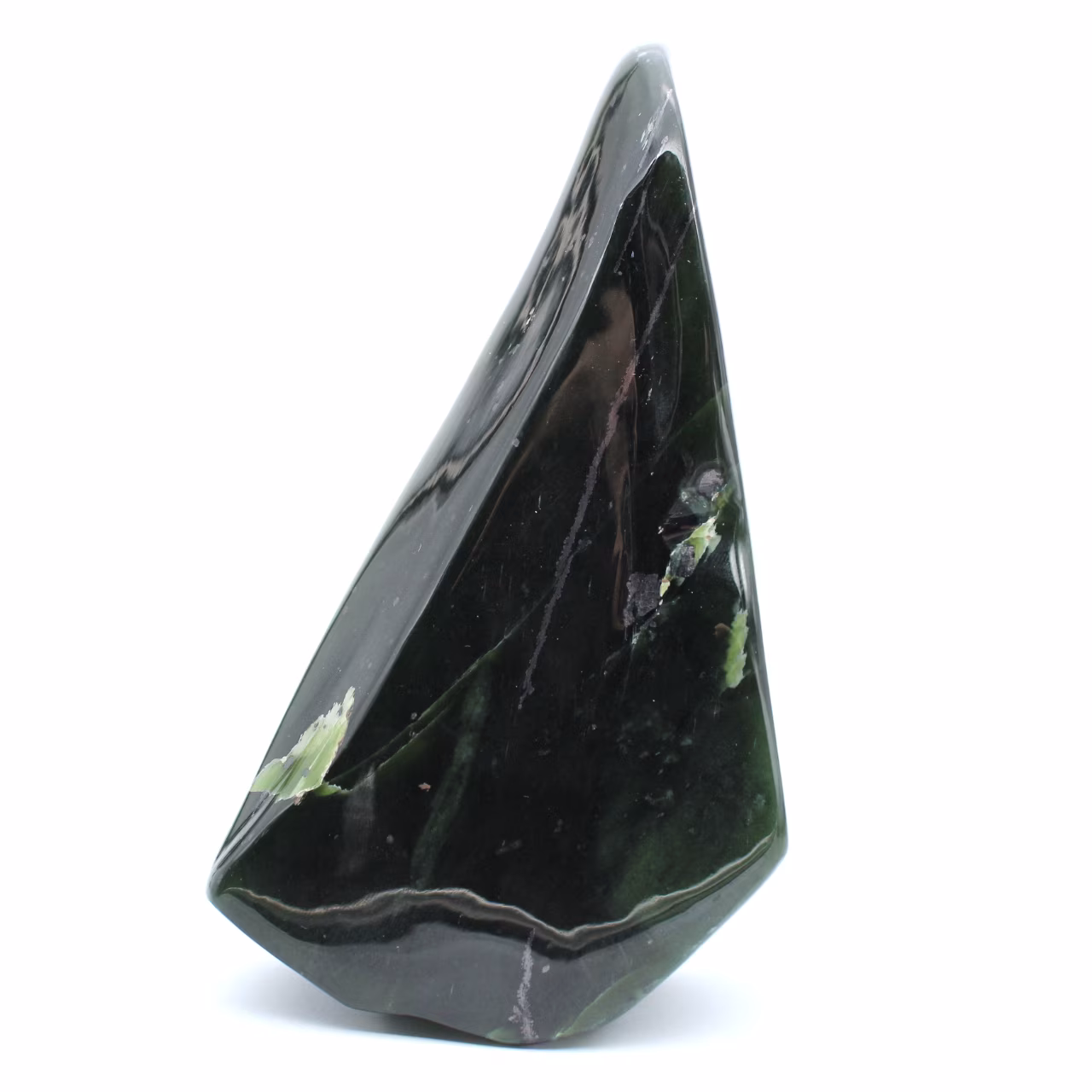 Dekorativer stein aus nephrit-jade