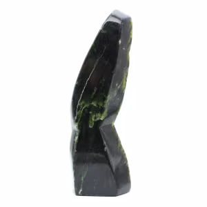 Nephrit-jade in freier form