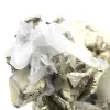 Große Pyritkristalle mit Calcit - 7